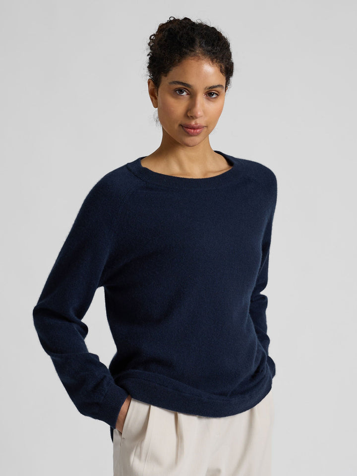 Cashmere sweater "Anna" - Navy - 100% pure Cashmere - Scandinavian design - Kashmina