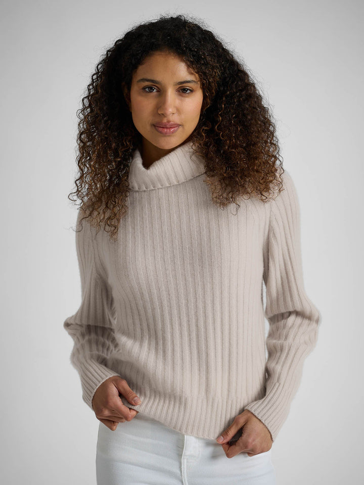 Cashmere sweater "Eline" - Cream - 100% pure Cashmere - Scandinavian design - Kashmina
