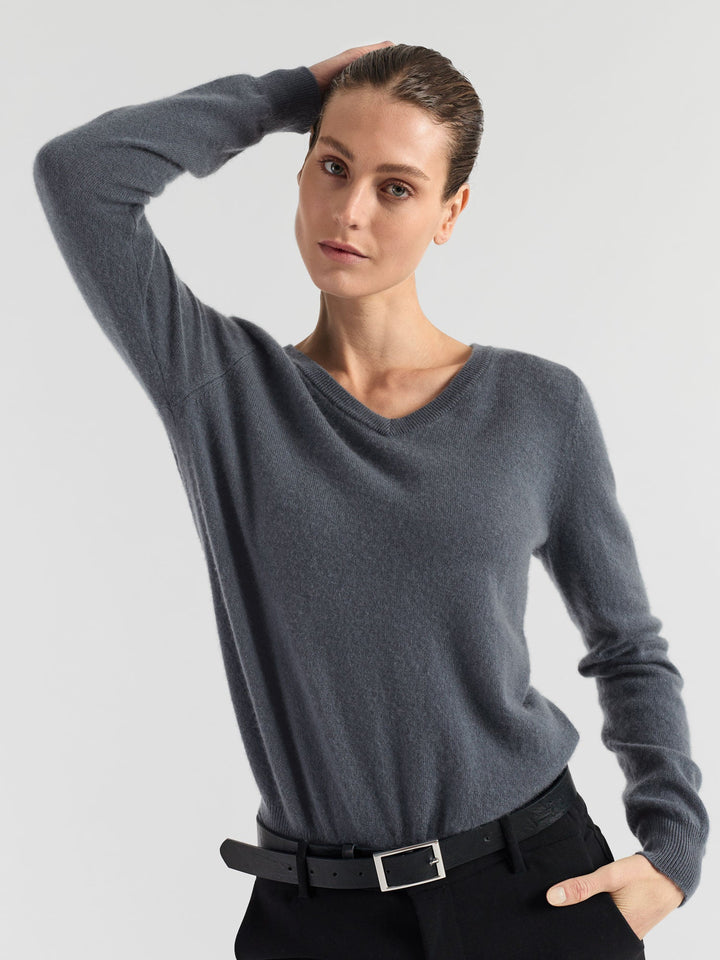 Cashmere sweater "Erle" - Blue fog - 100% pure Cashmere - Scandinavian design - Kashmina of Norway