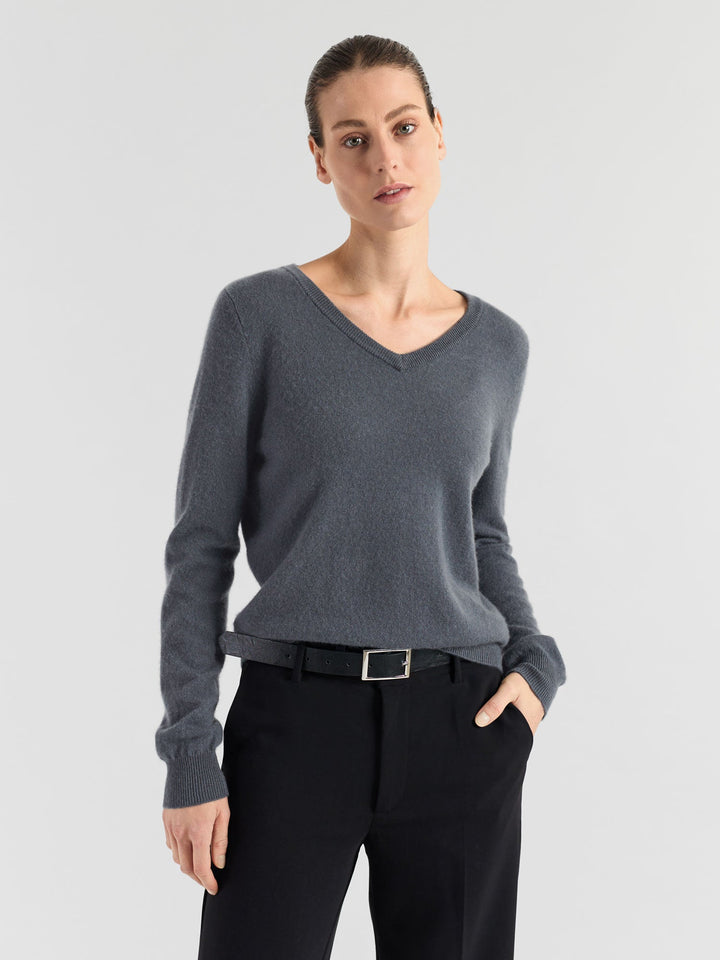 Cashmere sweater "Erle" - Blue fog - 100% pure Cashmere - Scandinavian design - Kashmina of Norway