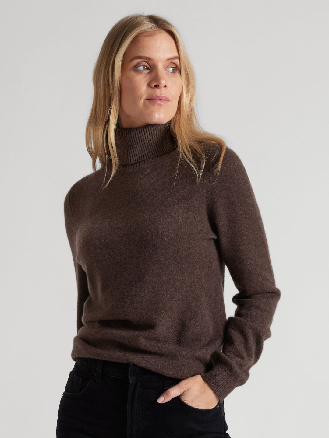 Turtleneck cashmere sweater, Dark Brown color. 100% pure cashmere. Scandinavian design by KASHMINA of Norway.