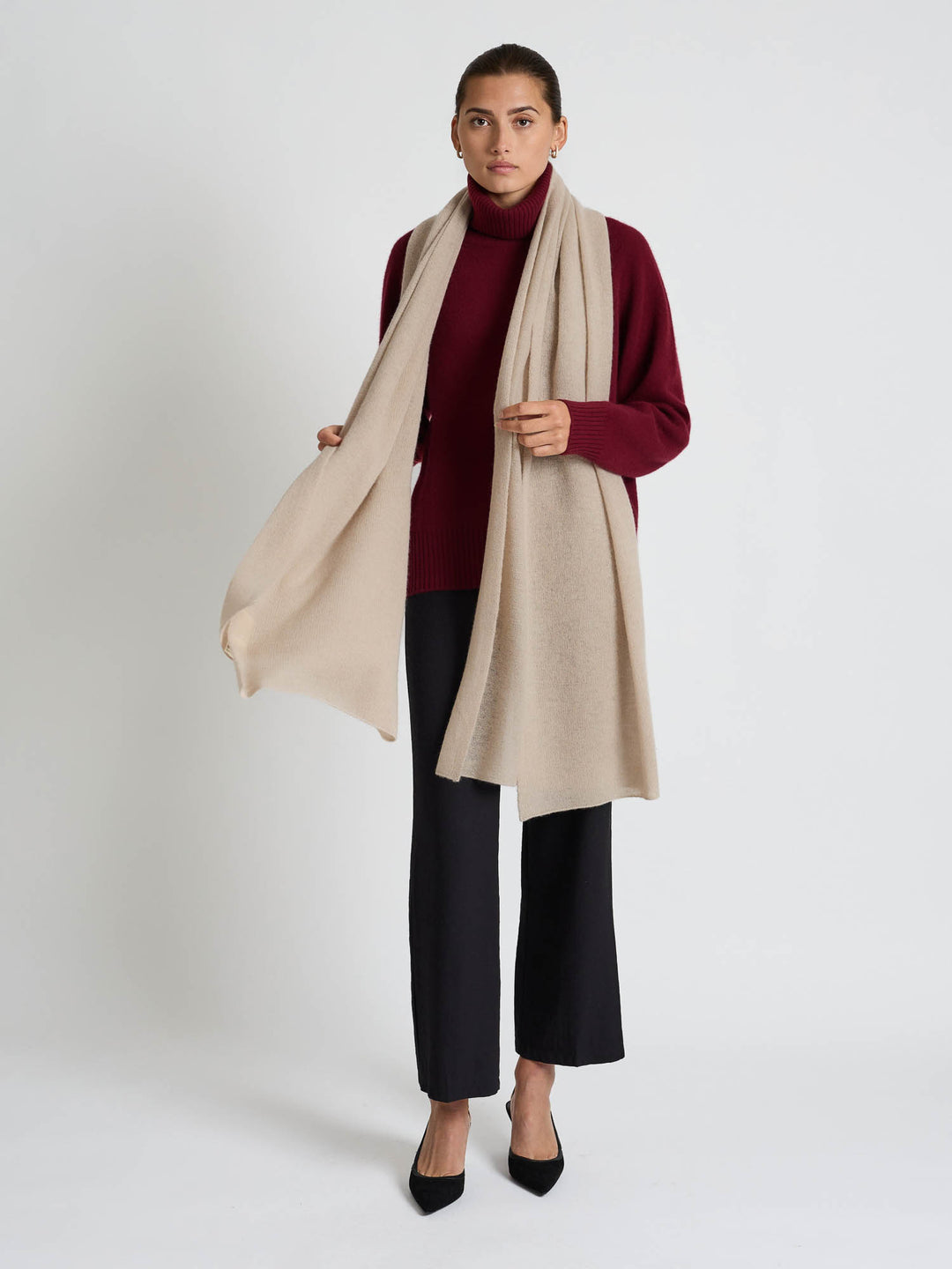 Airy cashmere scarf "Flow" - cream - 100% pure Cashmere - Scandinavian design - Kashmina of Norway