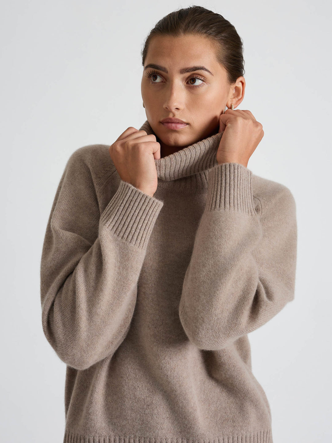 Cashmere sweater "Milano" - toast - 100% pure Cashmere - Scandinavian design - Kashmina of Norway