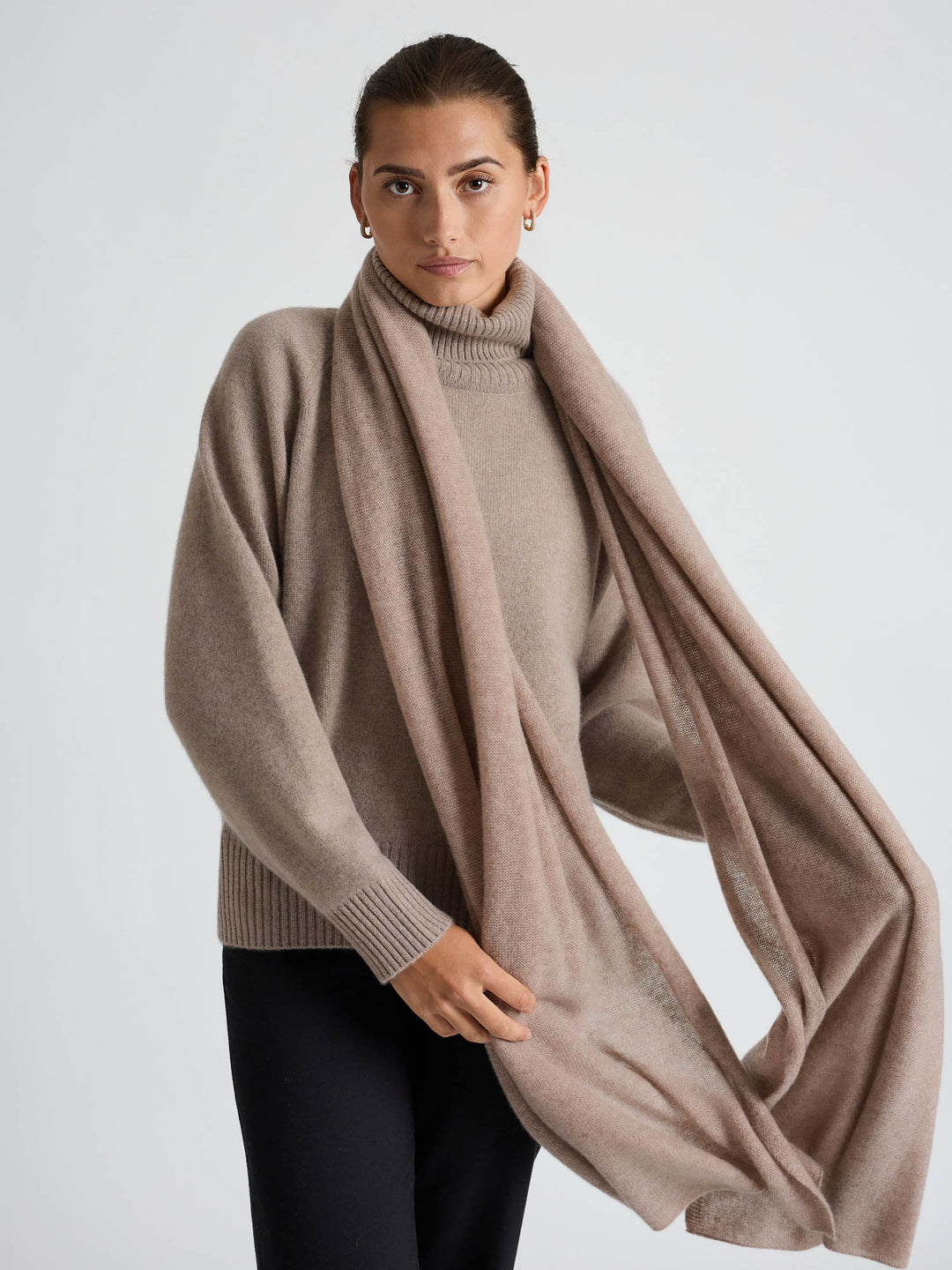 Cashmere sweater "Milano" - toast - 100% pure Cashmere - Scandinavian design - Kashmina of Norway