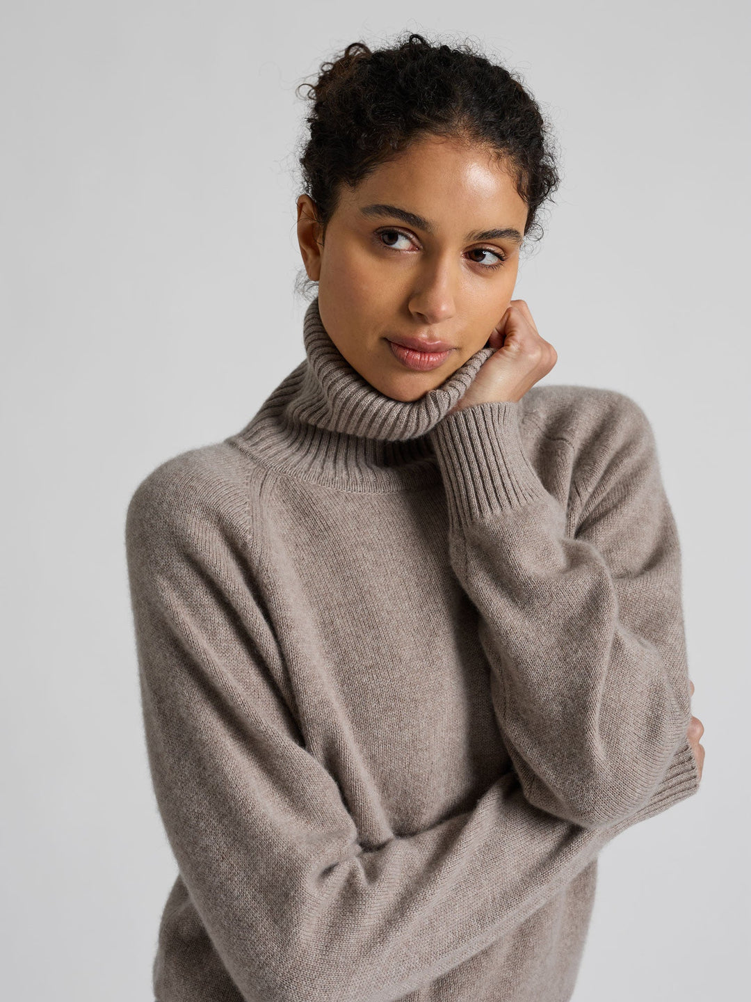 Cashmere sweater "Milano" - toast - 100% pure Cashmere - Scandinavian design - Kashmina of Norway