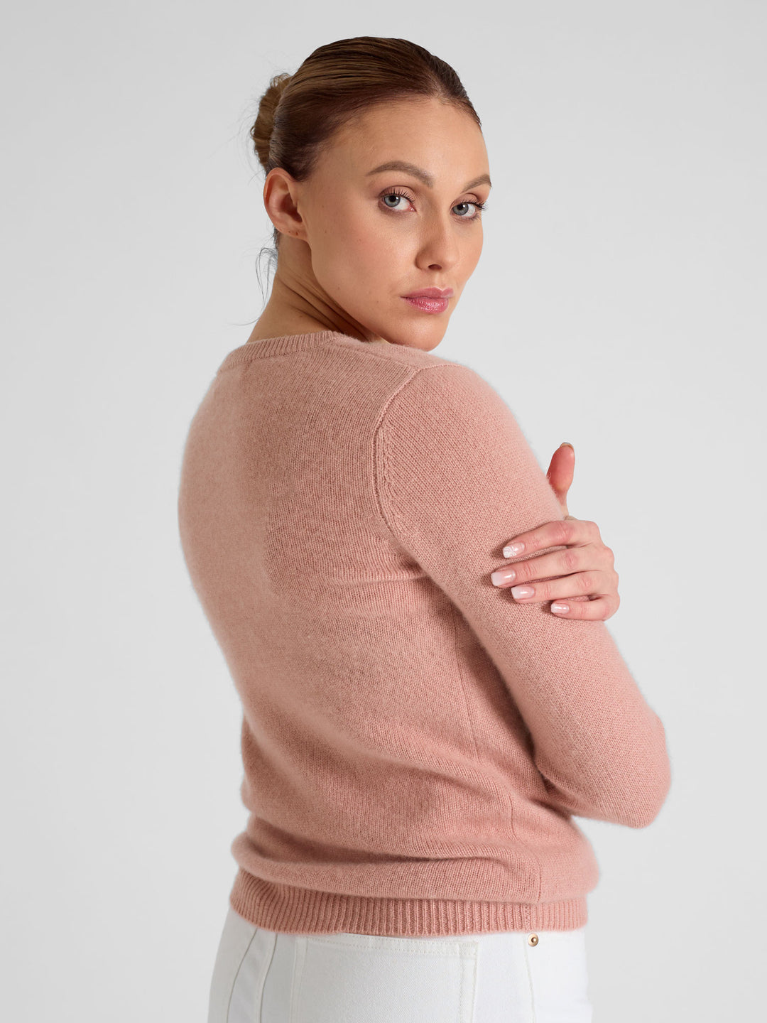 cashmere sweater, 100% pure cashmere, luxury, kashmina norwegian design, sustainable fashion