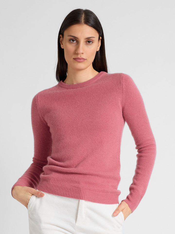 cashmere sweater "Saga", 100% pure cashmere, color Pink Berry, luxury, kashmina norwegian design, sustainable fashion