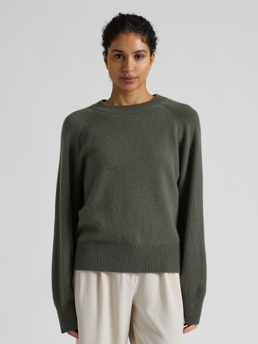 Cashmere sweater "Signy" - Eucalyptus - 100% pure Cashmere - Scandinavian design - Kashmina