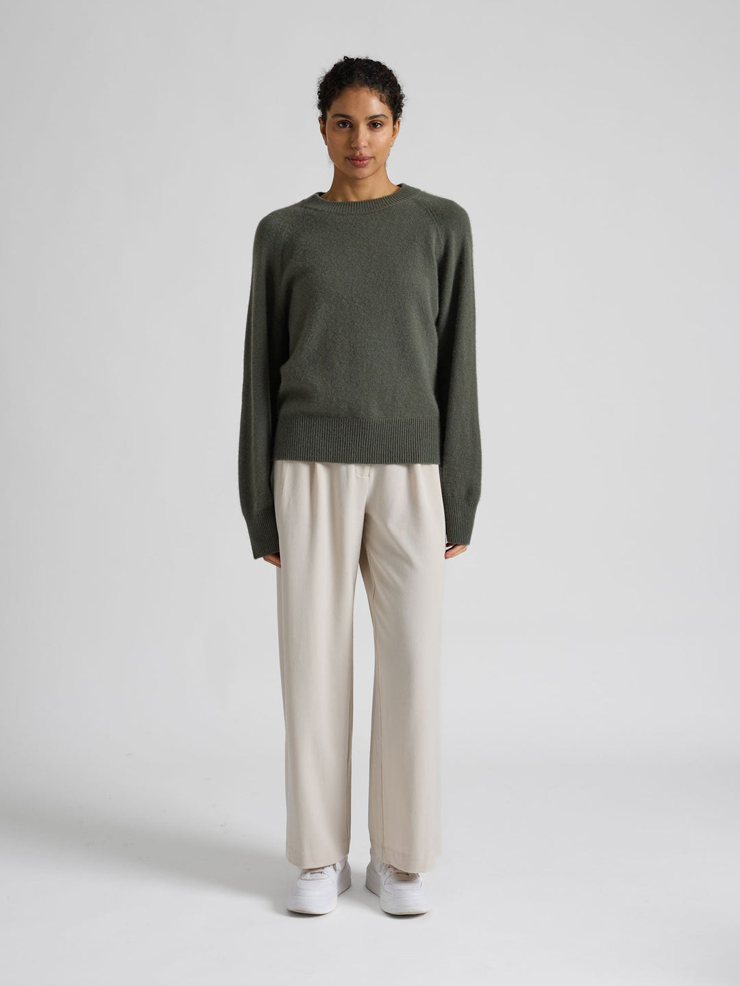 Cashmere sweater "Signy" - Eucalyptus - 100% pure Cashmere - Scandinavian design - Kashmina