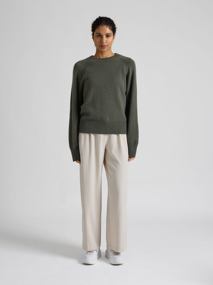 Cashmere sweater "Signy" - Eucalyptus - 100% pure Cashmere - Scandinavian design - Kashmina