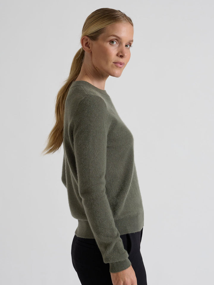 Cashmere sweater "Thora" - Eucalyptus - 100% pure Cashmere - Scandinavian design - Kashmina of Norway