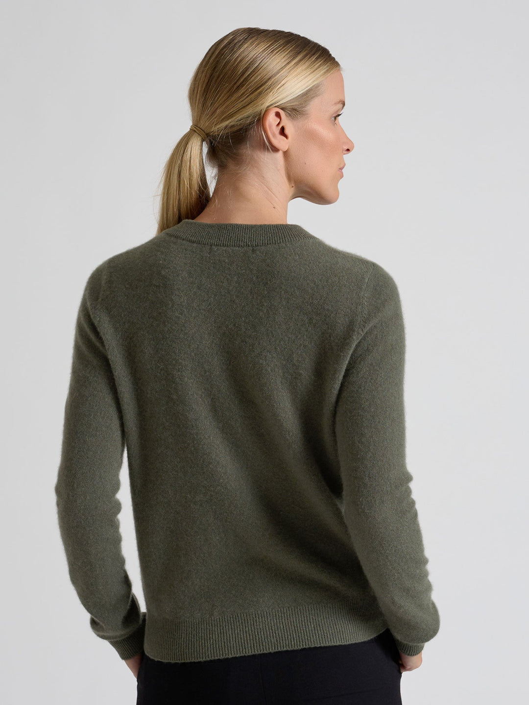 Cashmere sweater "Thora" - Eucalyptus - 100% pure Cashmere - Scandinavian design - Kashmina of Norway