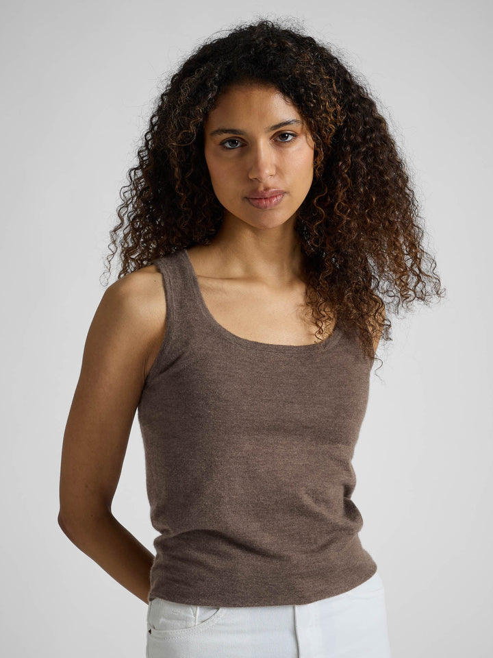 Cashmere top "Skin" - dark toast - 100% pure Cashmere - Scandinavian design - Kashmina of Norway