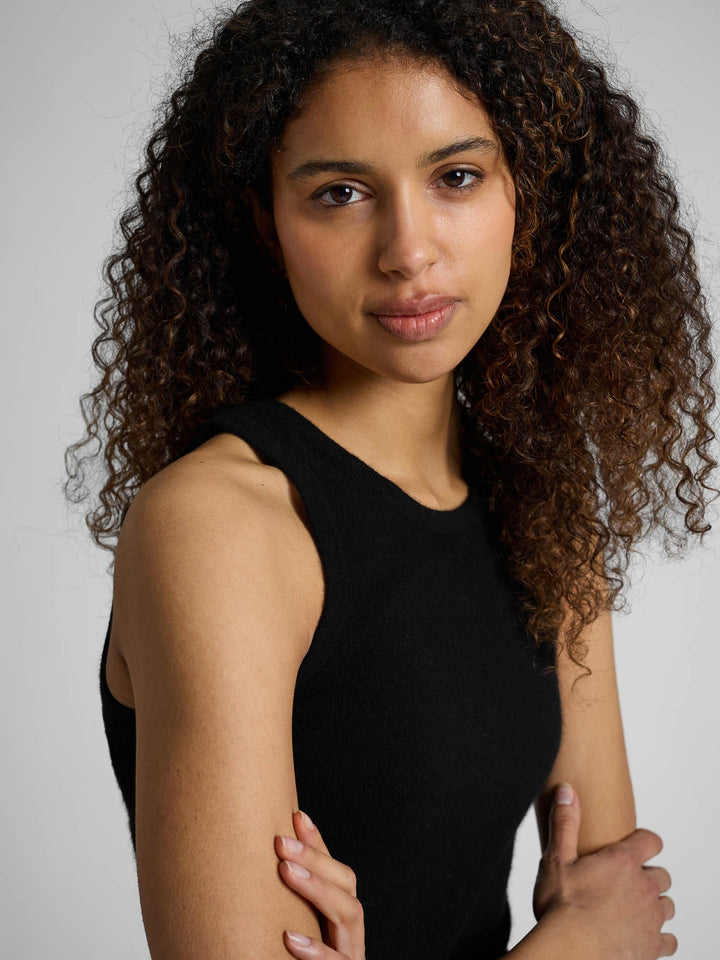 Cashmere singlet "Tyra" - black - 100% pure Cashmere - Scandinavian design - Kashmina of Norway