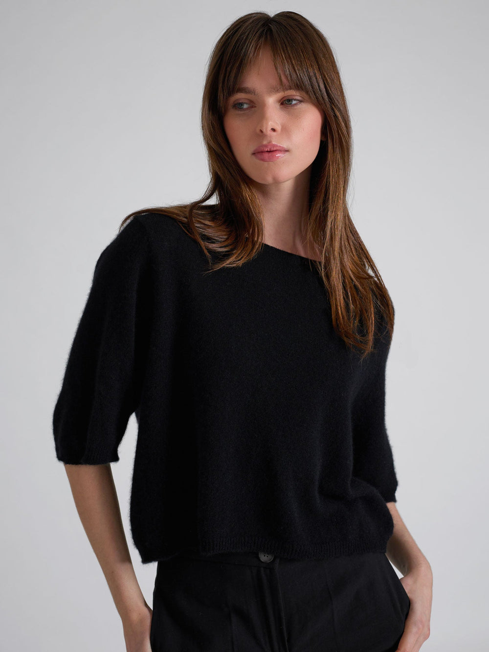 Cashmere top "Vaar" - Black - 100% pure Cashmere - Scandinavian design - Kashmina of Norway