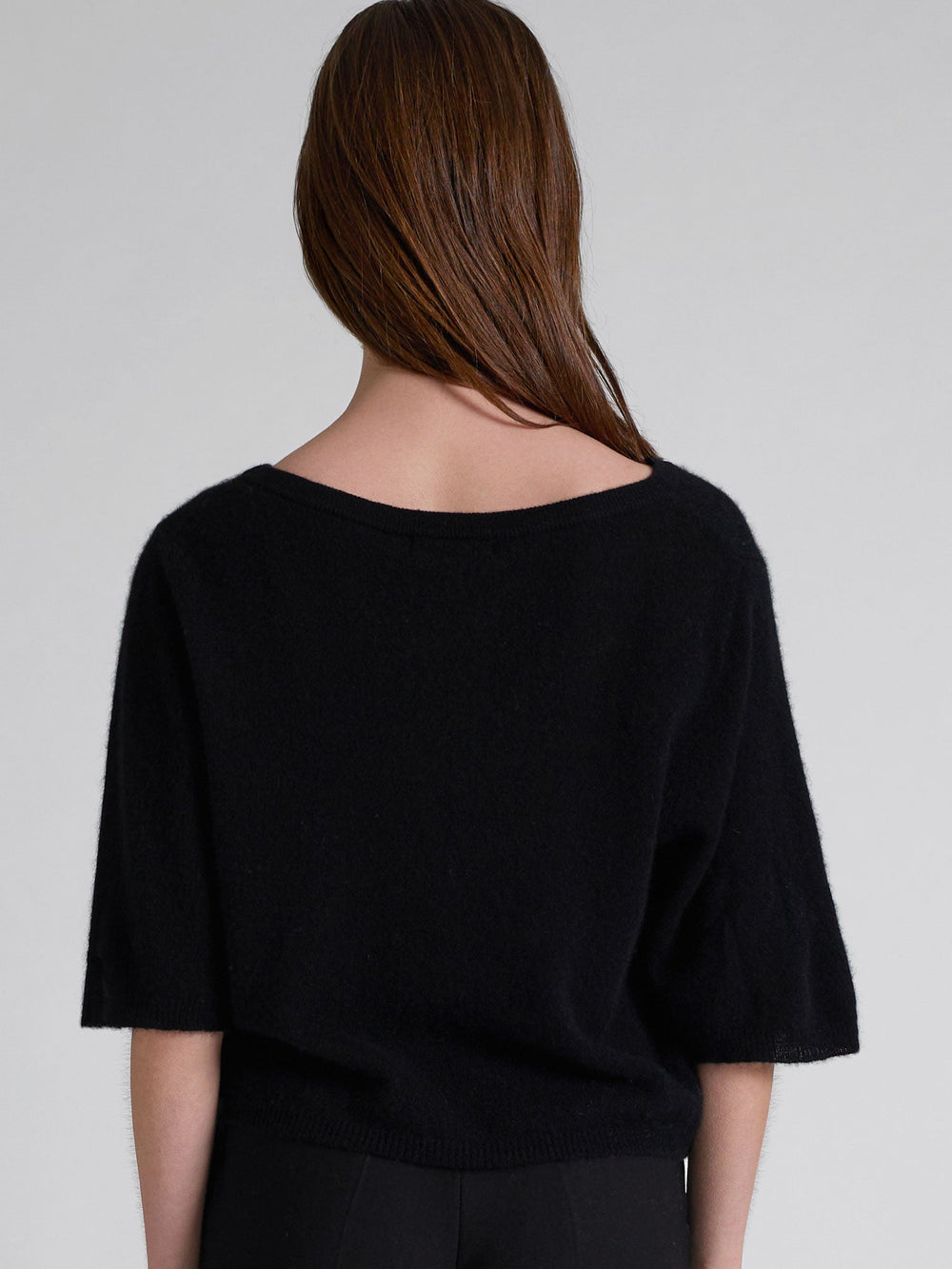 Cashmere top "Vaar" - Black - 100% pure Cashmere - Scandinavian design - Kashmina of Norway