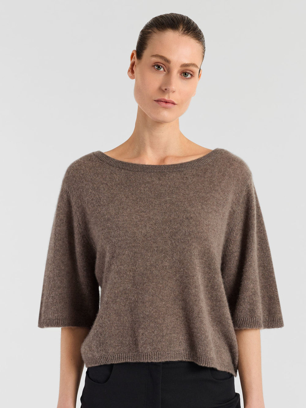 Cashmere top "Vaar" - Dark toast - 100% pure Cashmere - Scandinavian design - Kashmina of Norway