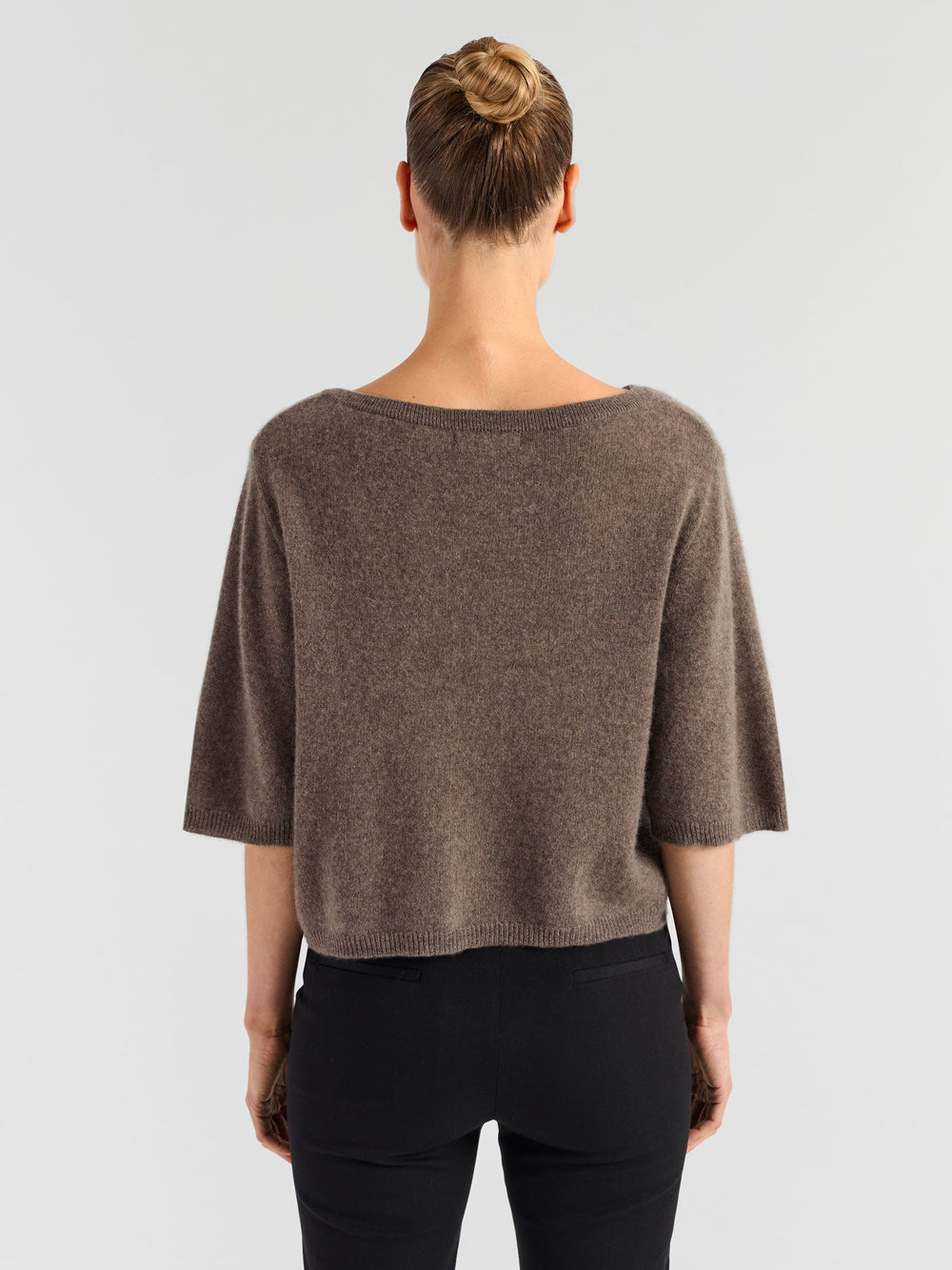 Cashmere top "Vaar" - Dark toast - 100% pure Cashmere - Scandinavian design - Kashmina of Norway