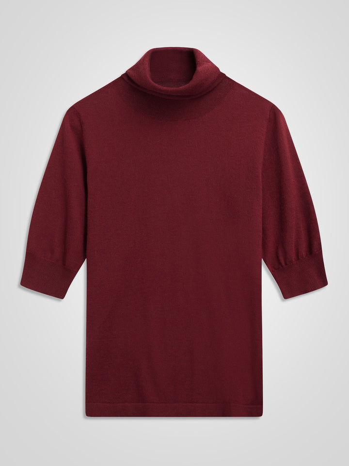 Turtleneck cashmere t-shirt "Agnes" in 100% pure cashmere. Scandinavian design by Kashina. Color: Bordeaux.