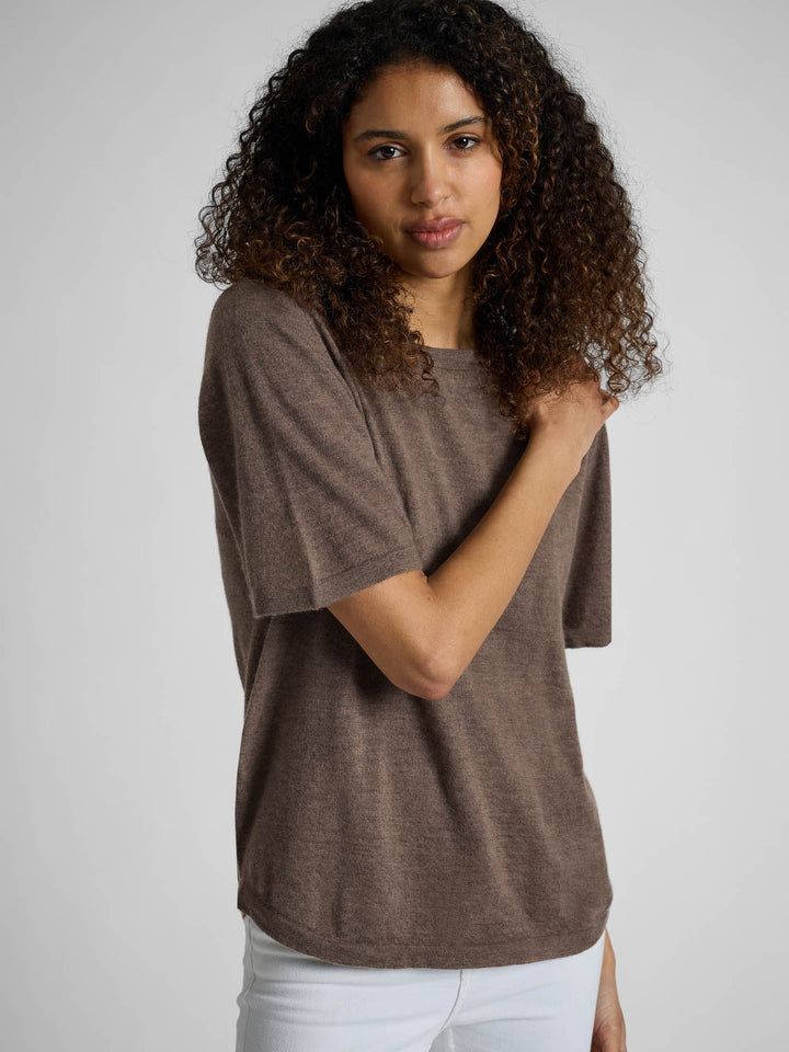 Cashmere top "Airy top" - dark toast - 100% pure Cashmere - Scandinavian design - Kashmina of Norway