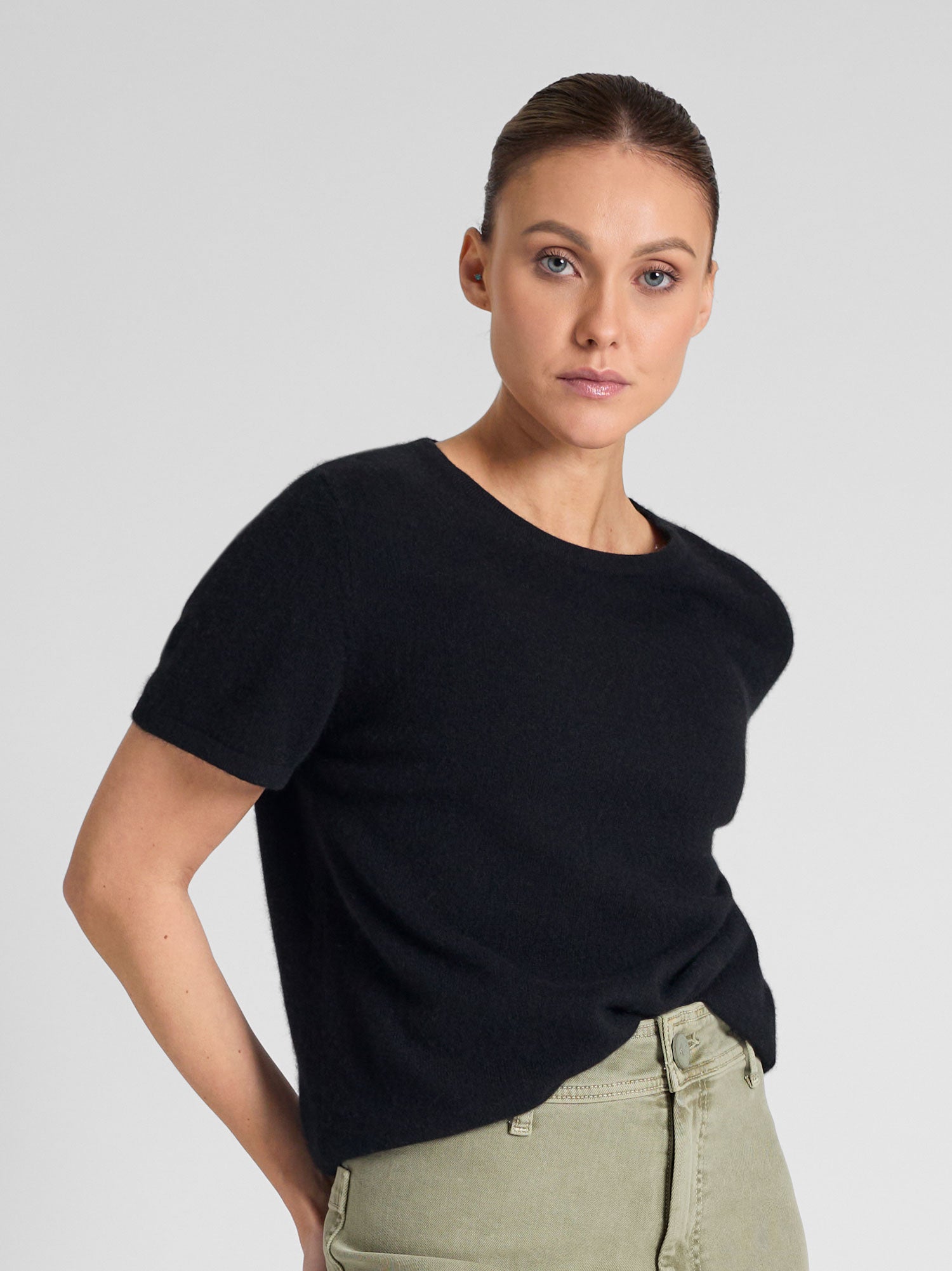 Black cashmere t shirt clearance