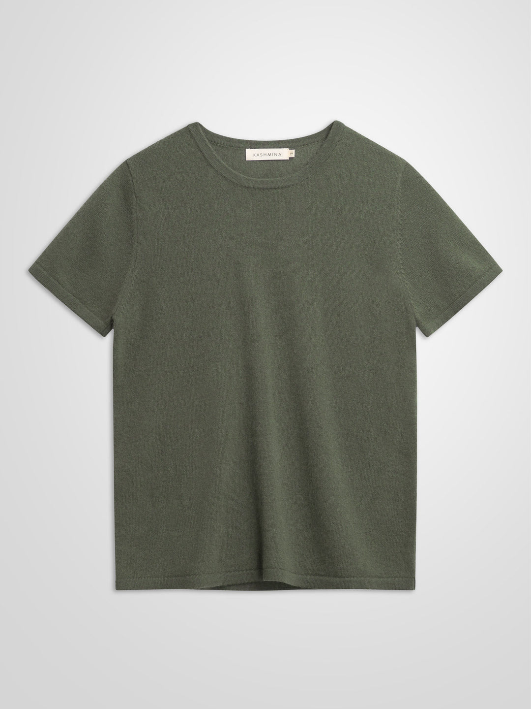 Cashmere T-shirt "Fresh" in 100% pure cashmere. Scandinavian design by Kashmina. Color: Eucalyptus Green.