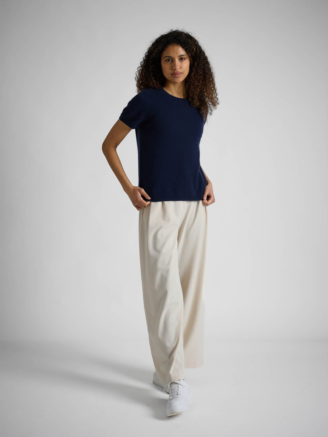 Cashmere T-shirt "Fresh" - Navy - 100% pure Cashmere - Scandinavian design - Kashmina