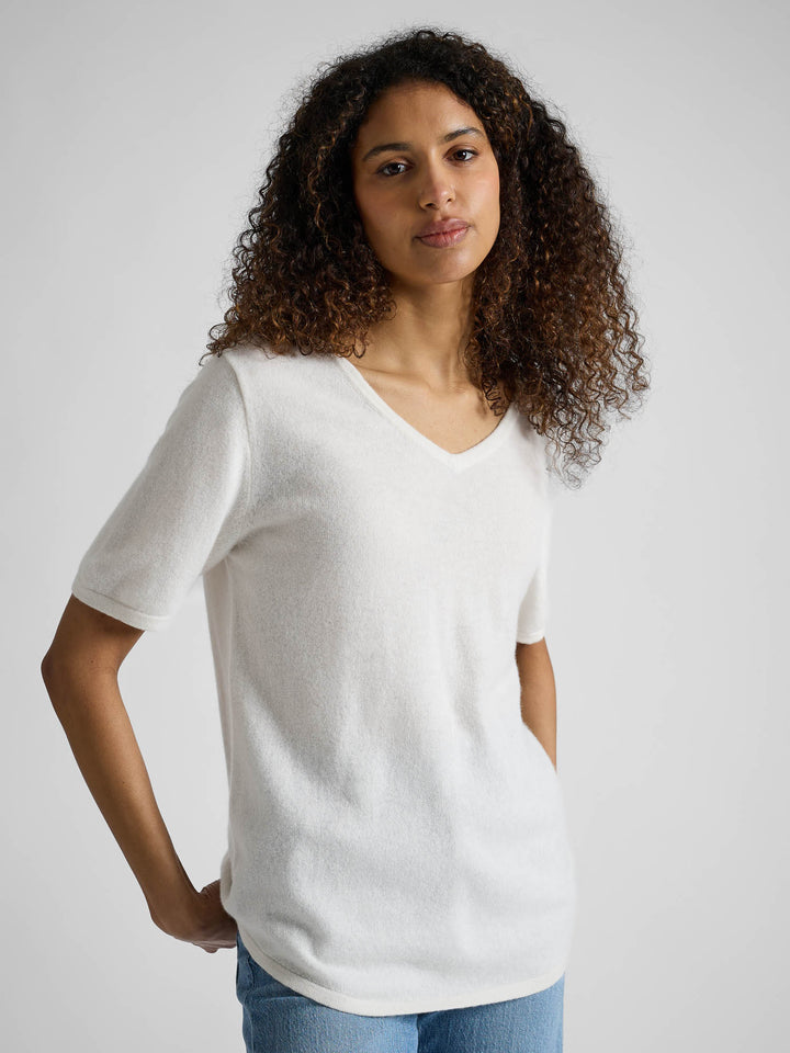 Cashmere T-shirt "Iben" - white - 100% pure Cashmere - Scandinavian design - Kashmina of Norway