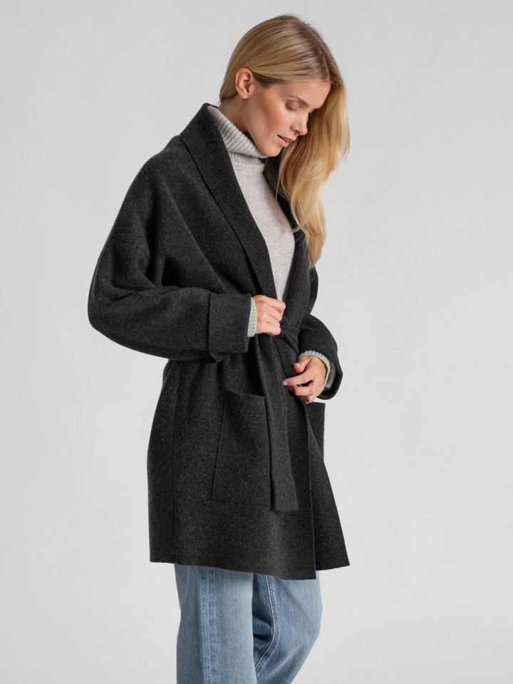 Cashmere coat "Liv" - charcoal - 100% pure Cashmere - Scandinavian design - Kashmina of Norway