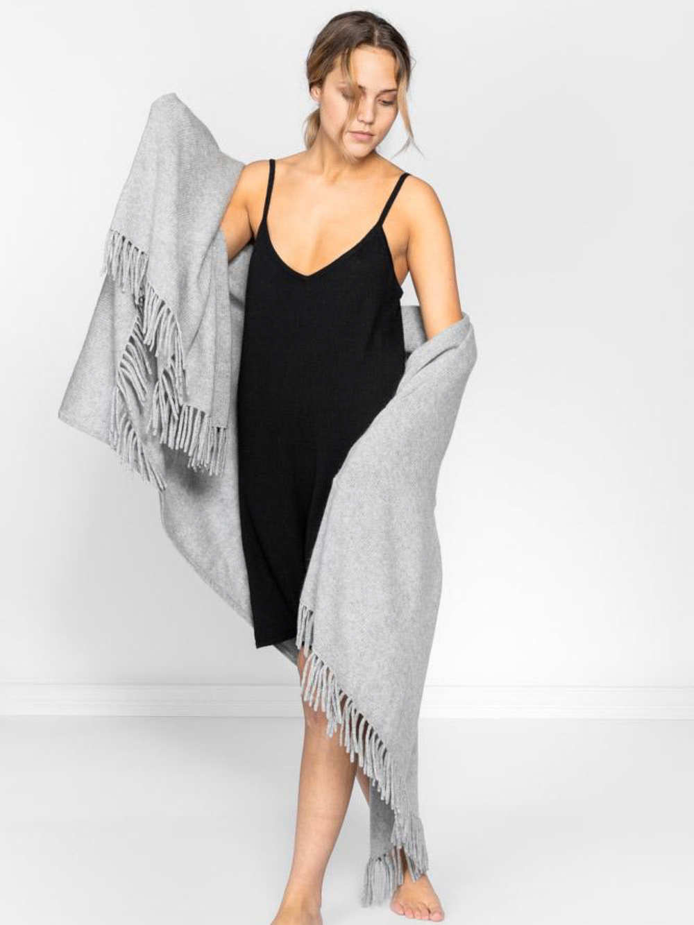 Cashmere blanket "Lux" - dark grey - 100% pure Cashmere - Scandinavian design - Kashmina of Norway