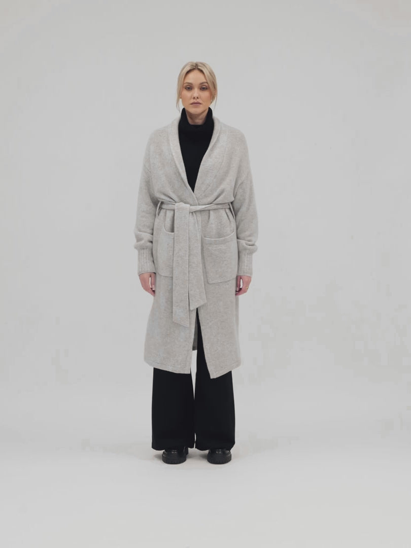 cashmere coat from Kashmina - 100% cashmere, trench light grey
