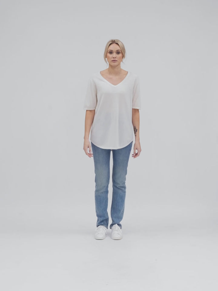 Cashmere T-shirt "Iben" 100% cashmere from Kashmina.