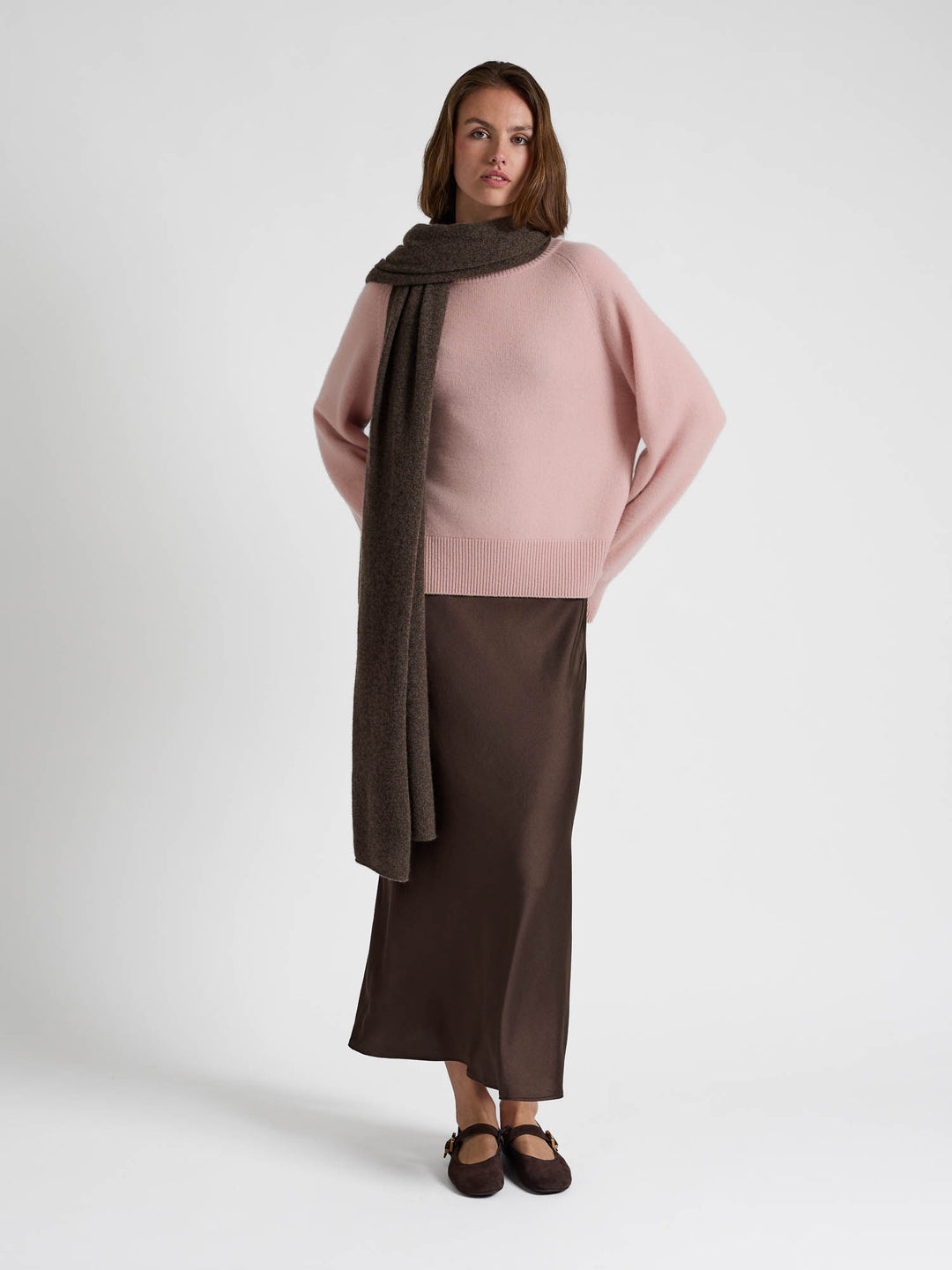 Silk dress "Dahlia" - Chocolate - 100% pure Cashmere - Scandinavian design - Kashmina
