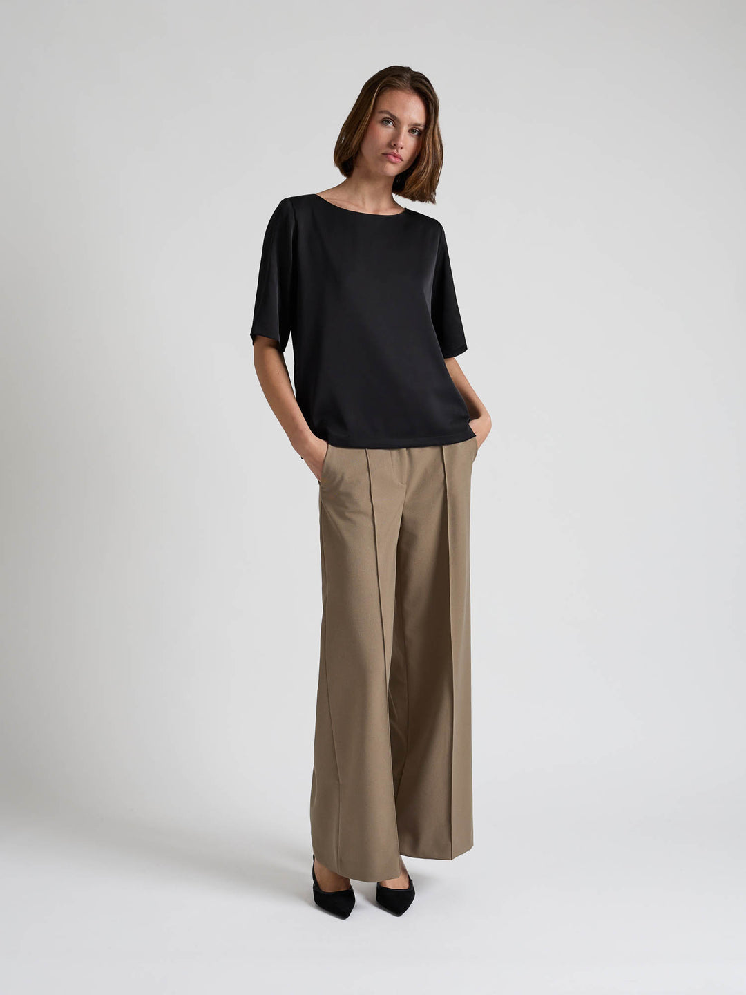 Silk blouse "Viola" - Black - 100% pure Cashmere - Scandinavian design - Kashmina