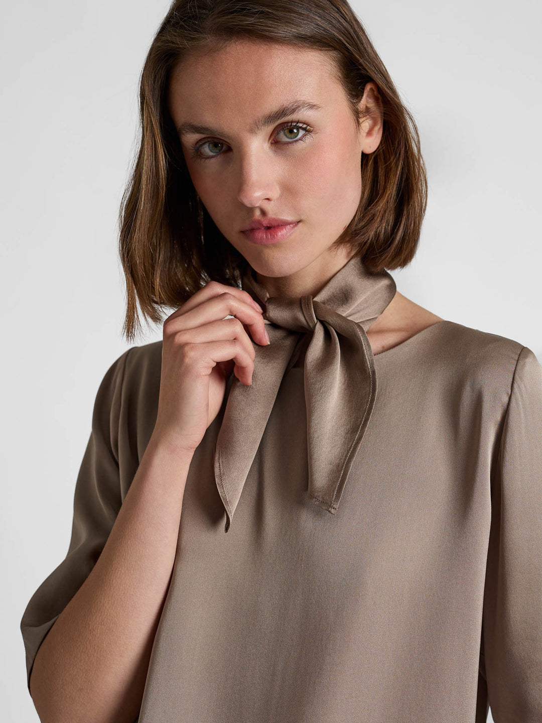 Silk scarf "Anemone" - Taupe - 100% pure Cashmere - Scandinavian design - Kashmina