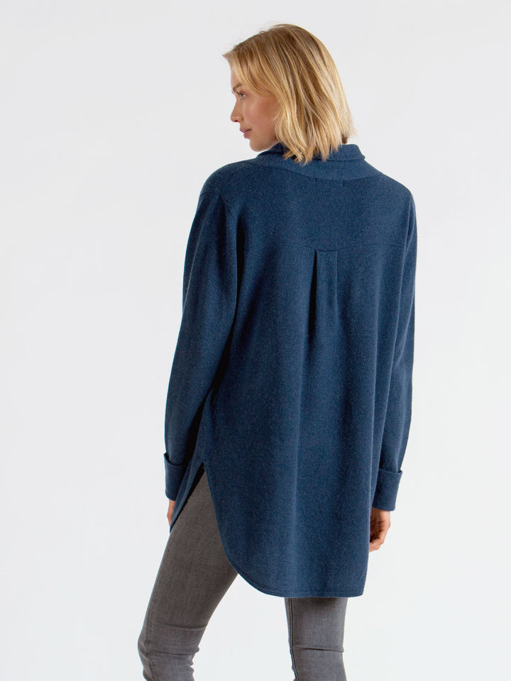cashmere sweater "Ida" in 100% pure cashmere. Scandinavian design by kashmina.