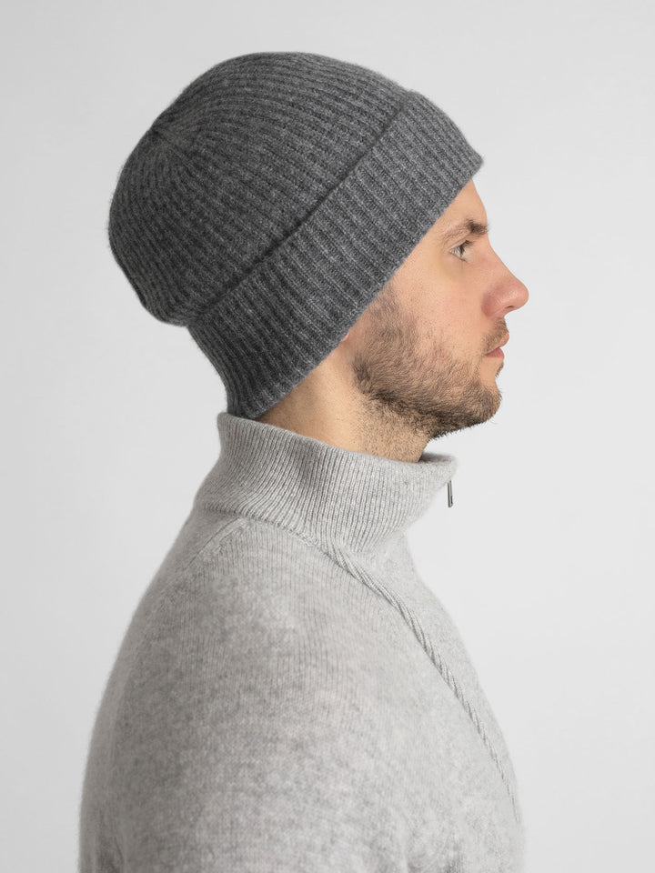 100% cashmere cap beanie hat men kashmina norwegian design sustainable fashion natural quality