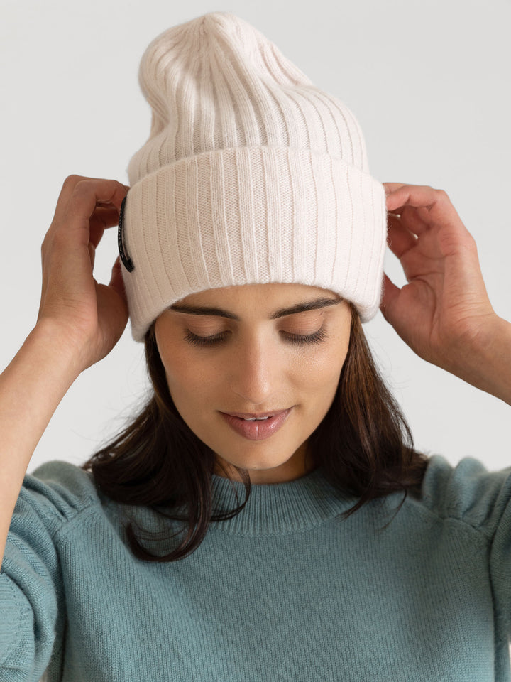 kashmina hat pearl cashmere beanie sustainable norwegian design