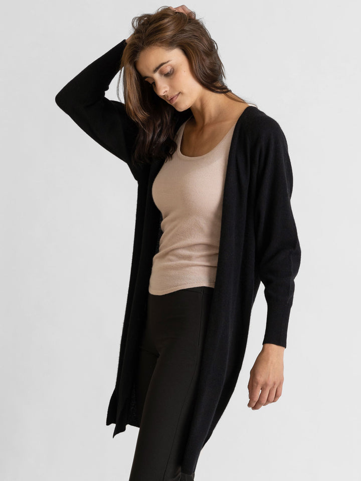 Long black cashmere cardigan Linnea from kashmina 100% pure cashmere