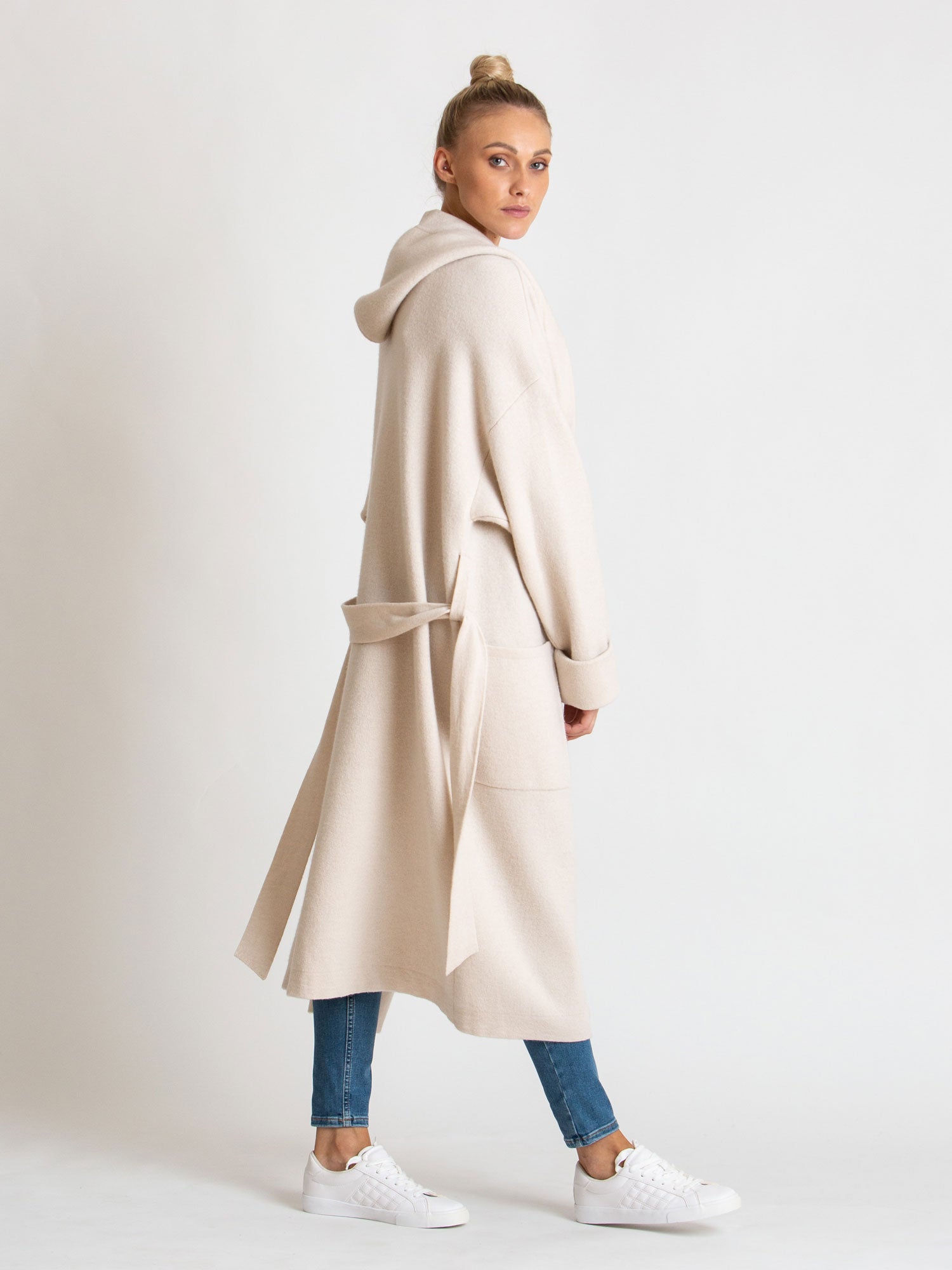 Cashmere coat 