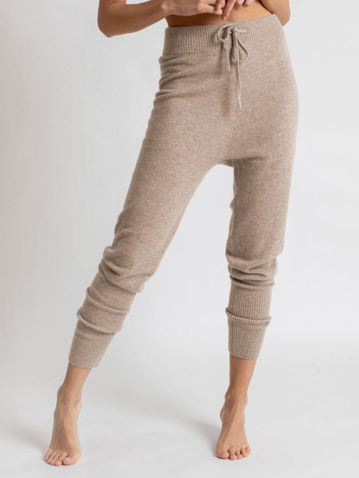 Cashmere pants "chill pants" knitted in 100% pure cashmere, norwegian design from Kashmina