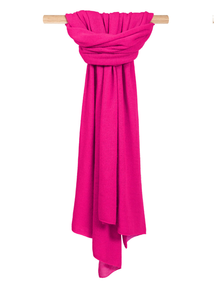 Cashmere scarf "Flow" 100% cashmere airy and light. Norwegian design. Hot pink