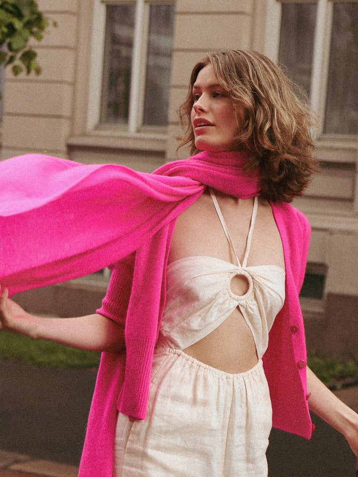 Cashmere scarf "Flow" 100% cashmere airy and light. Norwegian design. Hot pink