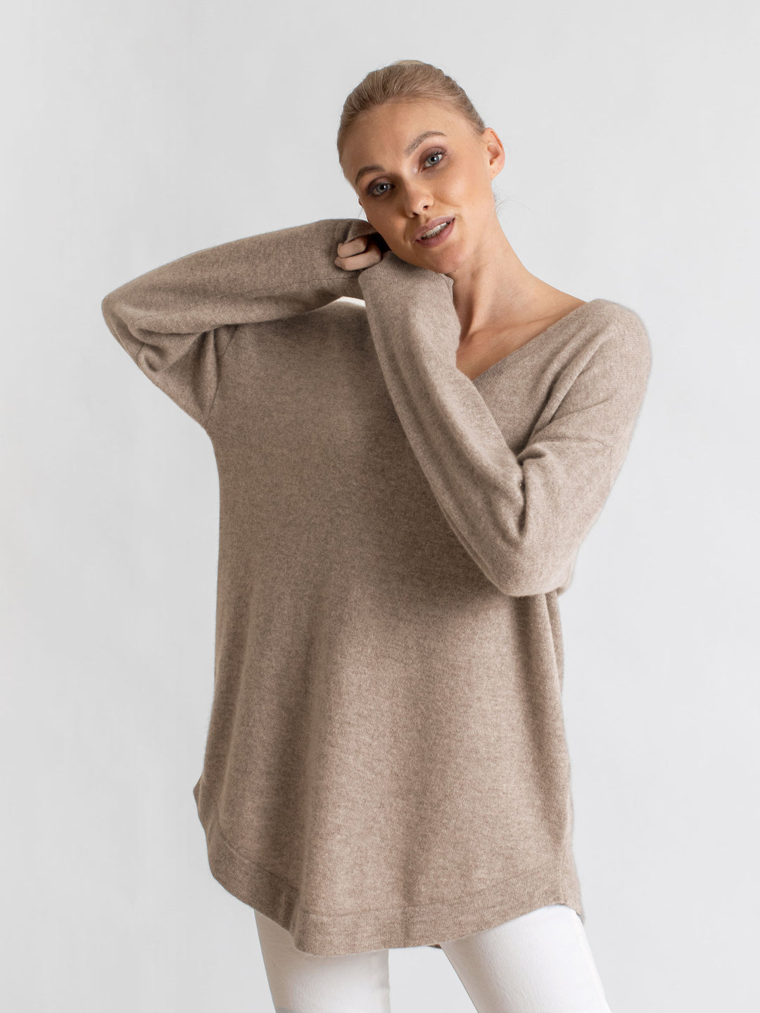 Cashmere sweater "Alva" V-neck sweater in 100% cashmere from norwegian Kashmina