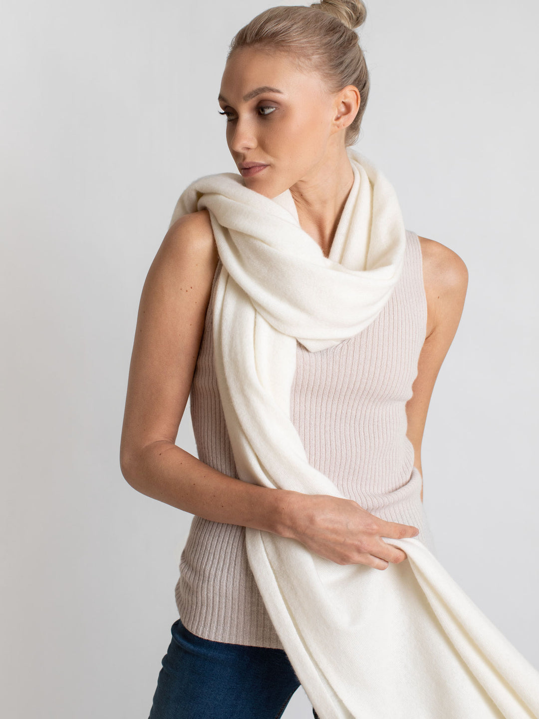 Cashmere singlet "Lilly", 100% cashmere rib knitted