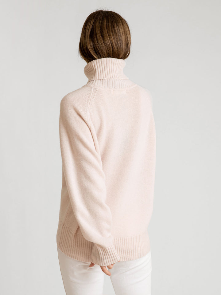 Cashmere sweater "Milano". 100% cashmere from Kashmina