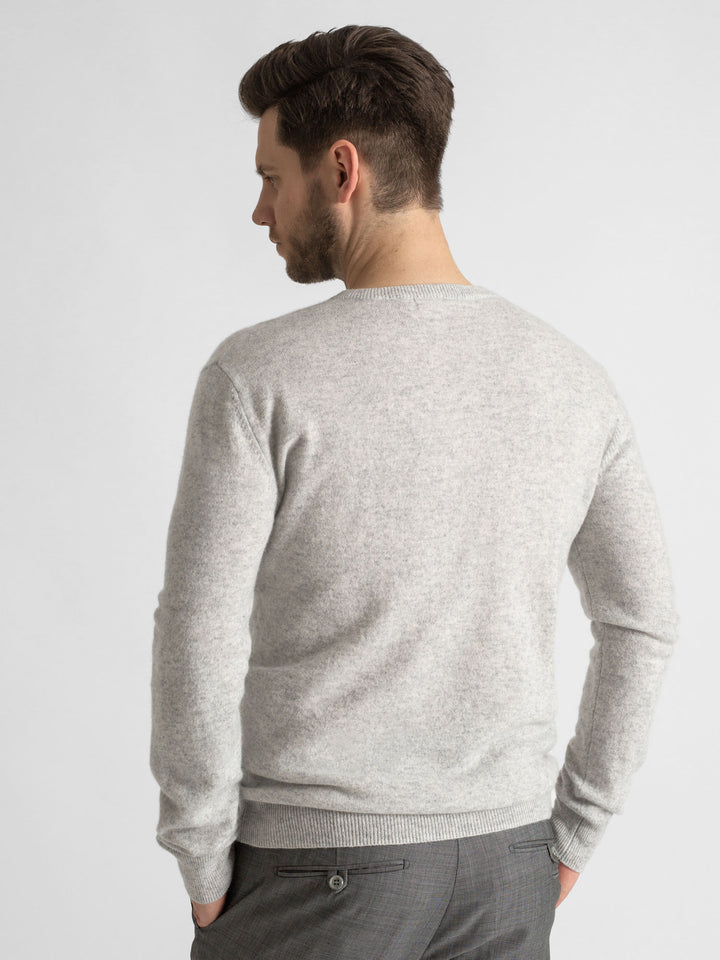 Mens cashmere sweater, round neck, 100% pure cashmere, soft, warm, Kashmina, world wide shipping.