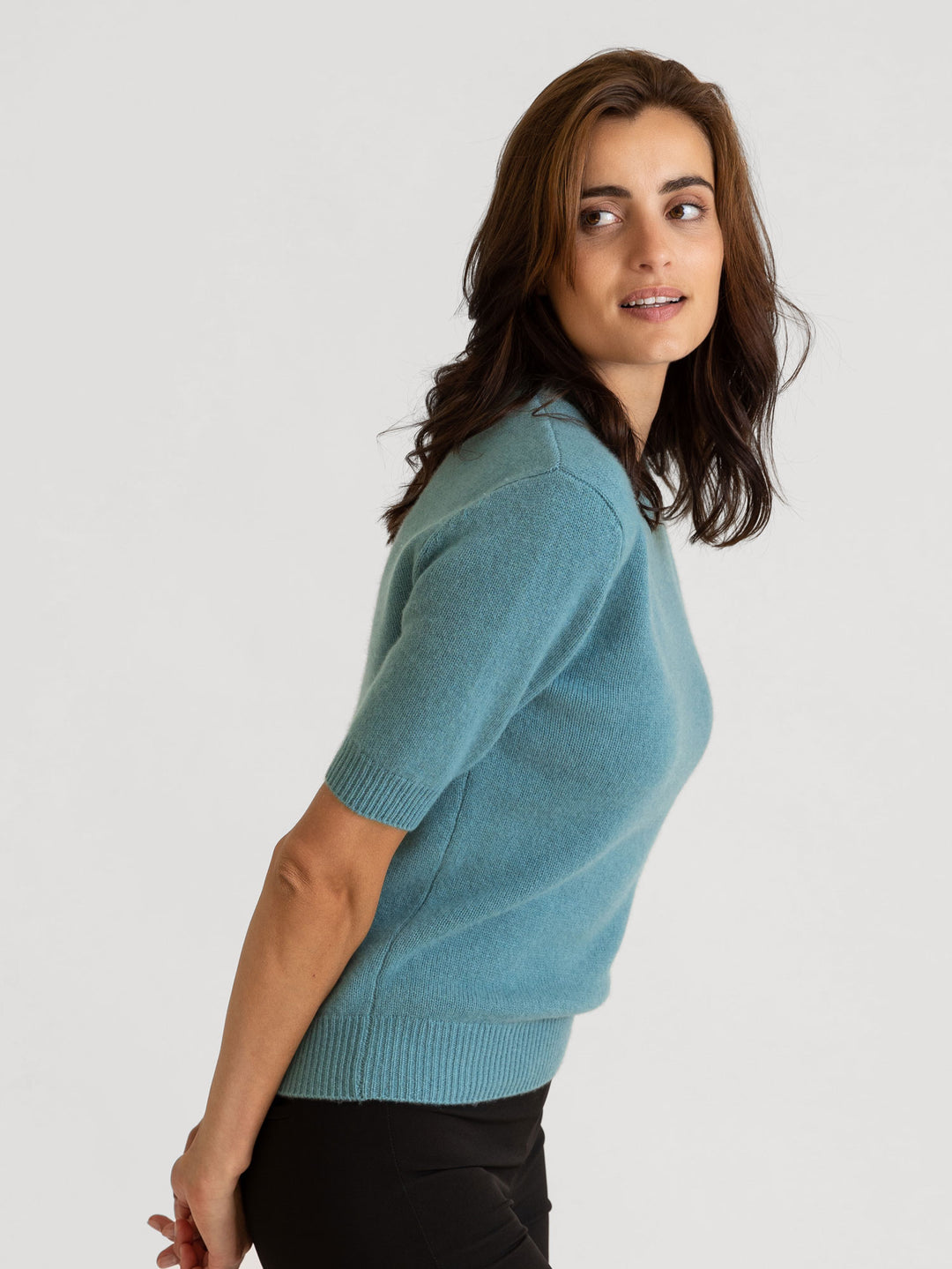 Short sleeved cashmere sweater from Kashmina 100% pure cashmere. Color, arctic blue turquoise.