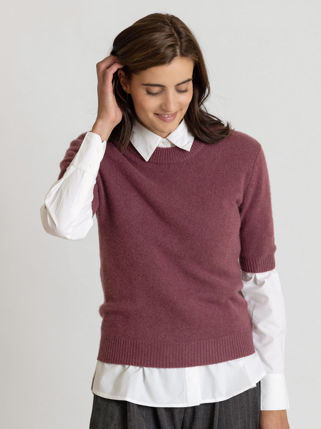 Cashmere sweater "Sofia", wild plum. 100% cashmere from Kashmina