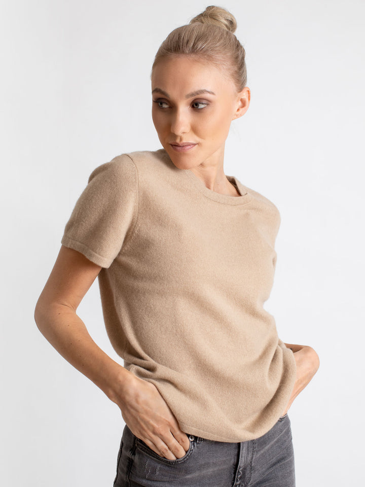 cashmere t-shirt tee shirt sand sustainable fashion luxury quality norwegian design